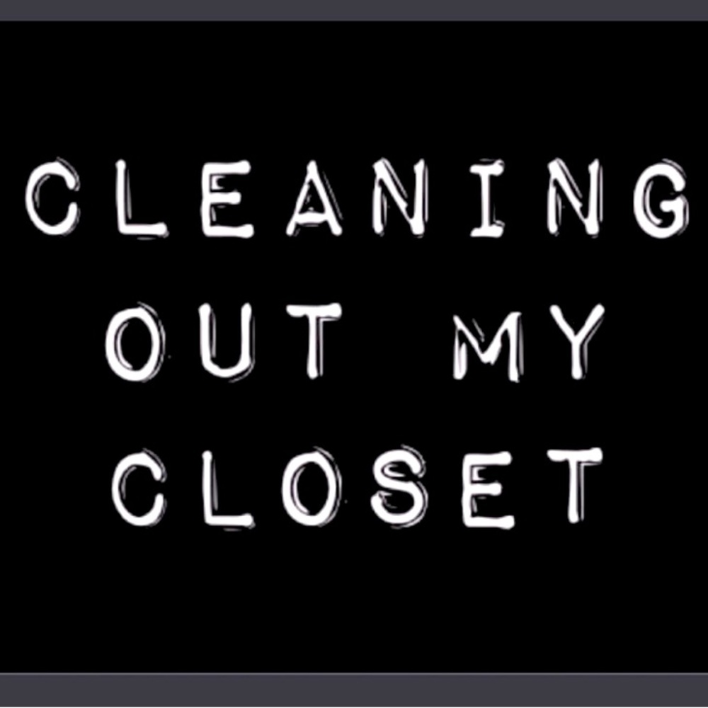 Closet clean me out sale !